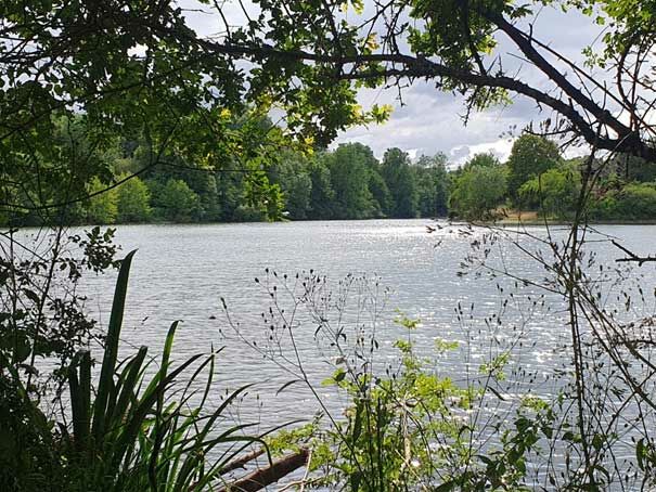 Le Barrage de la Touche Poupart (à 20 min)